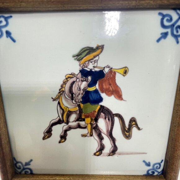Vintage Royal Makkum Tichelaar Ceramic Tile Painting with Gold Wooden Frame - Picture 2 of 11